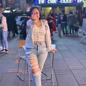 Meet your Posher, Sandy duchimaza